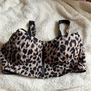 Victoria’s Secret Knockout Sports Bra